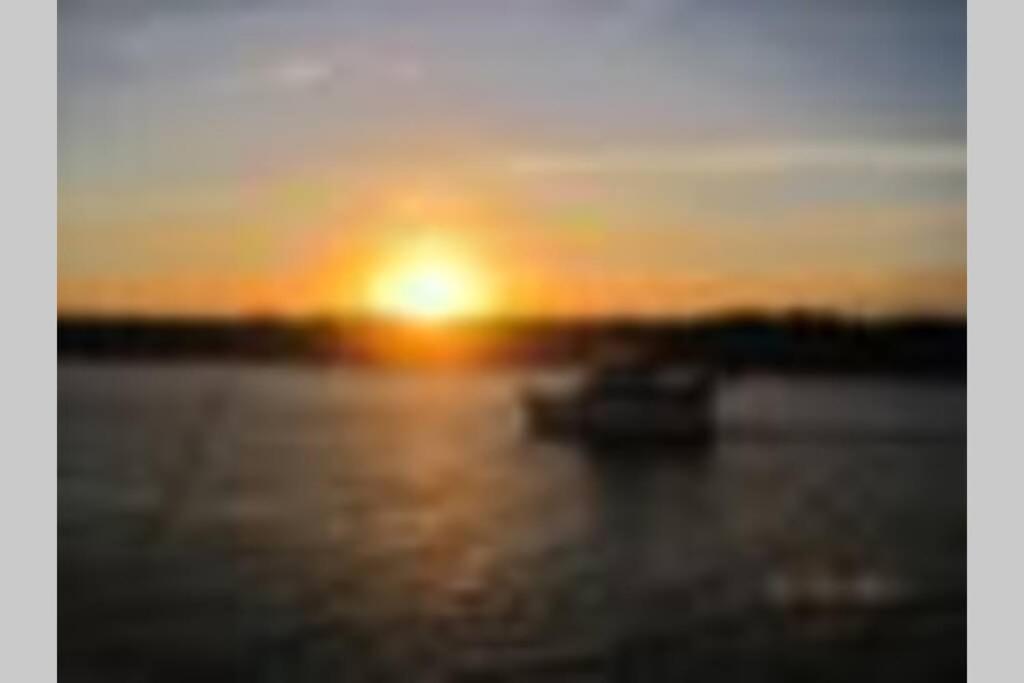 Steps From The Beach Right On The Waterfront Apartment ฮอลลีวูด ภายนอก รูปภาพ